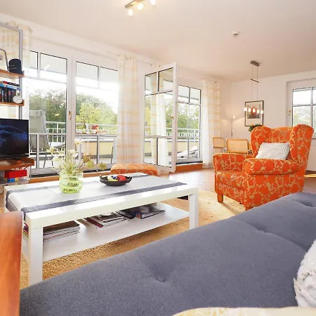 Kaiservillen - Mit 1 Schlafzimmer Und Balkon C24 *
